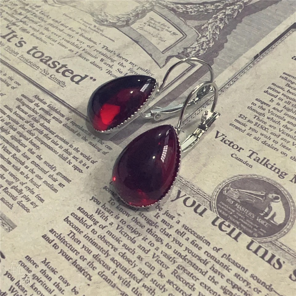 Gothic Vampire Blood Red Earri - đánh giá và giá Women'S Vampire Accessories