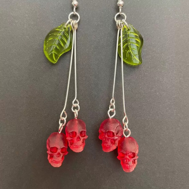 Gothic Skull Cherry Earrings f - đánh giá và giá Women'S Vampire Accessories
