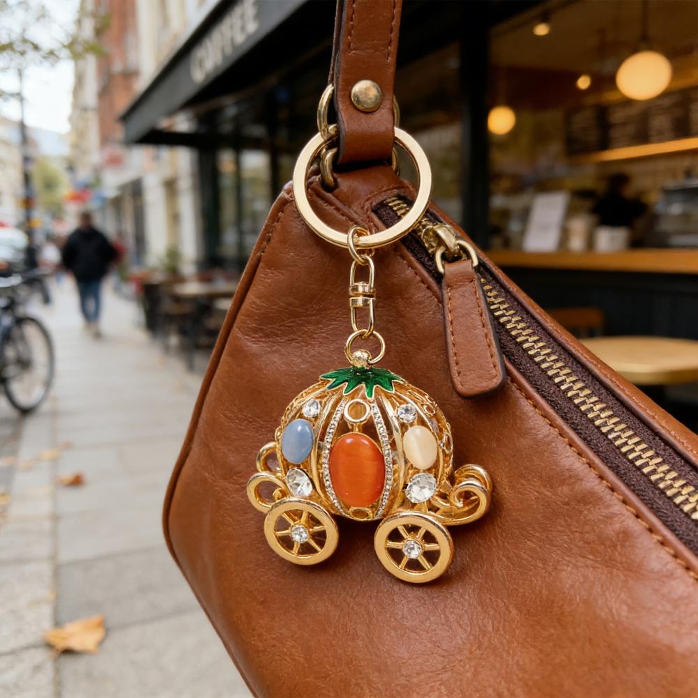 Pumpkin Carriage Keychain Fair - đánh giá và giá Women'S Accessories Coach